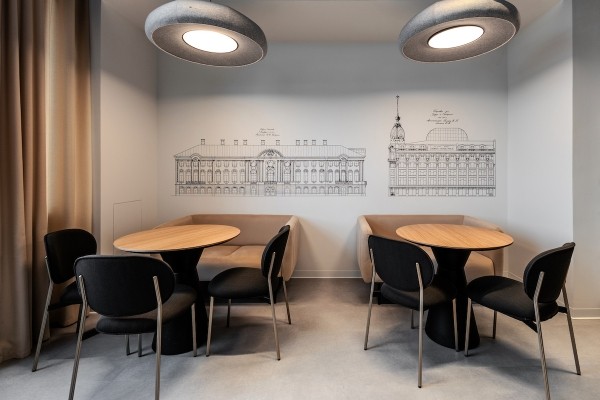 ВКонтакте завершила реновацию штаб-квартиры в Доме Зингера в Санкт-Петербурге
ВКонтакте завершила реновацию штаб-квартиры в Доме Зингера в Санкт-Петербурге