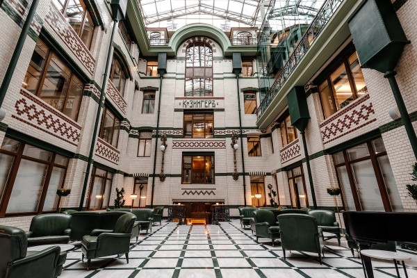 ВКонтакте завершила реновацию штаб-квартиры в Доме Зингера в Санкт-Петербурге
ВКонтакте завершила реновацию штаб-квартиры в Доме Зингера в Санкт-Петербурге