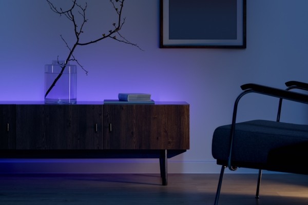 Яндекс выпустил новые устройства для умного дома с Алисой: светодиодную ленту и умную розетку Яндекс выпустил новые устройства для умного дома с Алисой: светодиодную ленту и умную розетку